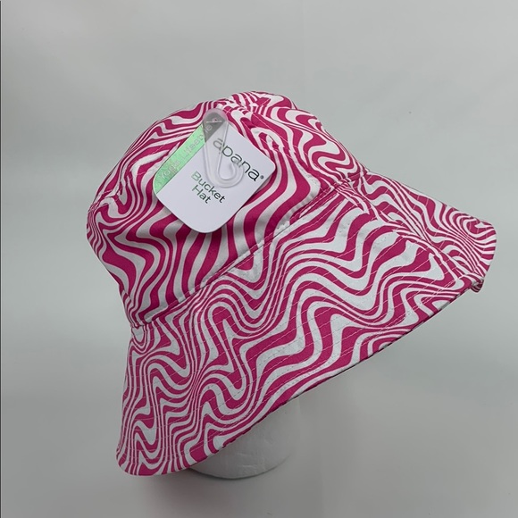 Apana Sonic Pink Bucket Hat Yoga Life Pink white swirl UPF 40+ Protection NWT - Picture 1 of 10